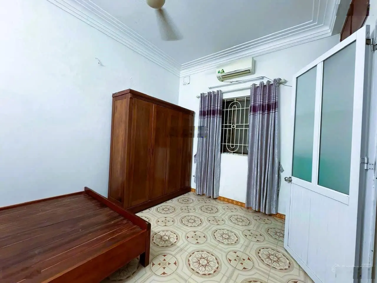 4.8 tỷ - 296 Minh Khai - 50m ra phố Minh Khai - nhà dân