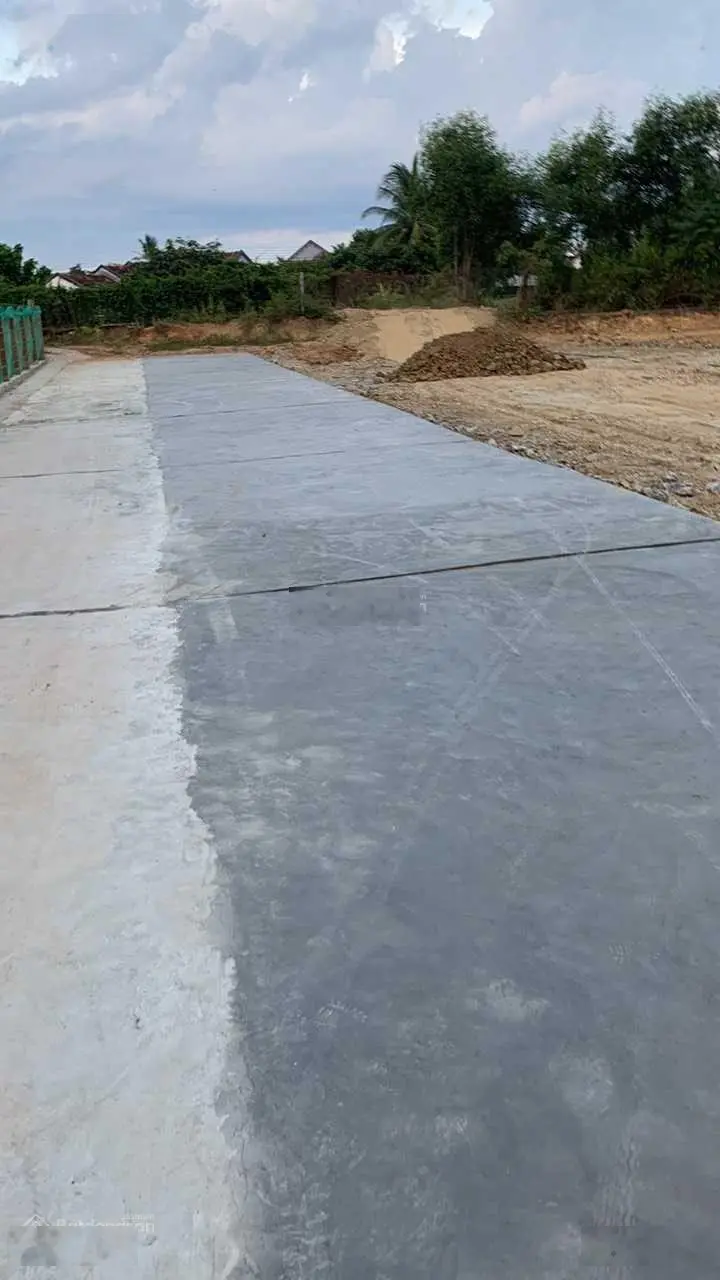 Bán đất 897.7m2 (ngang 30m), có 120m2 thổ cư