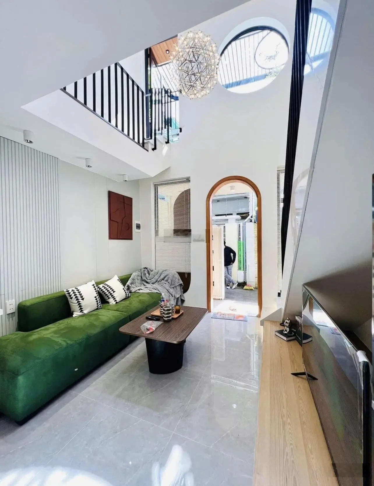 Cô bảy về quê bán gấp nhà quốc lộ 13 , thủ đức , 48m2 , giá 2tỷ050tr