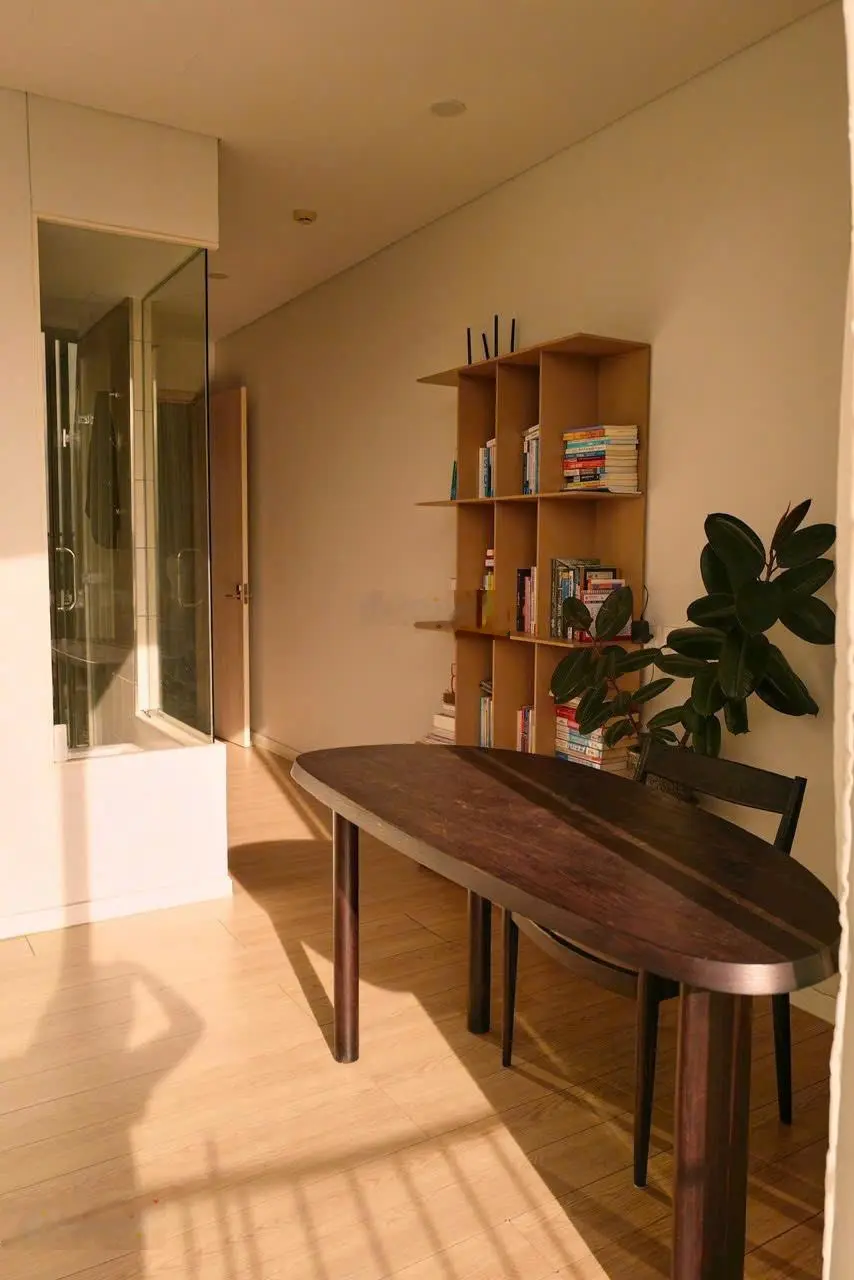 Cần bán căn hộ Waterina Suites 3PN, diện tích 155m2, full nội thất decor đẹp, giá 11,5 tỷ