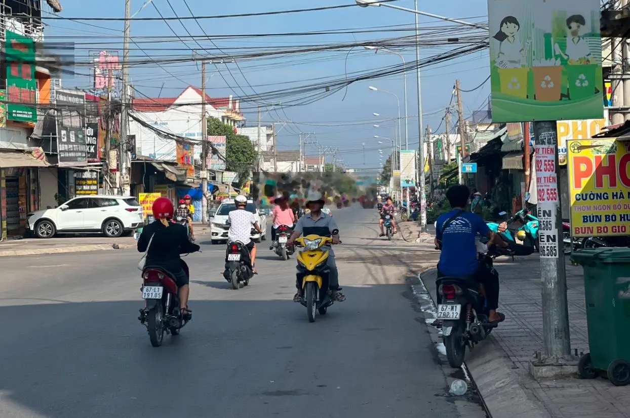 Bán gấp nhà mặt tiền đường D4 KDC Thuận Giao