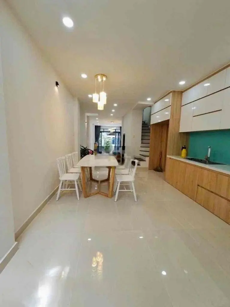 BÁN NHÀ ĐẸP 3 TẦNG, TẶNG NỘI THẤT, HẺM XE HƠI, TRƯỜNG THỌ, THỦ ĐỨC