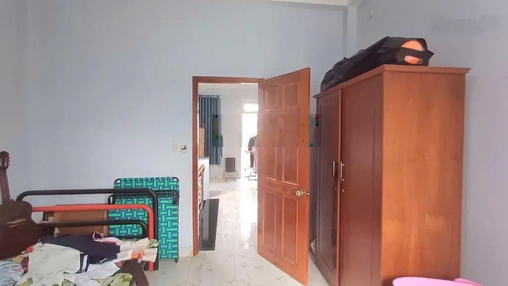 Cần bán nhà đường Trần Tuấn Khải, Quận 5. Giá 3 tỷ 950/80m2. Nhà 4 tầng BTCT. Đang cho thuê 15tr/th
