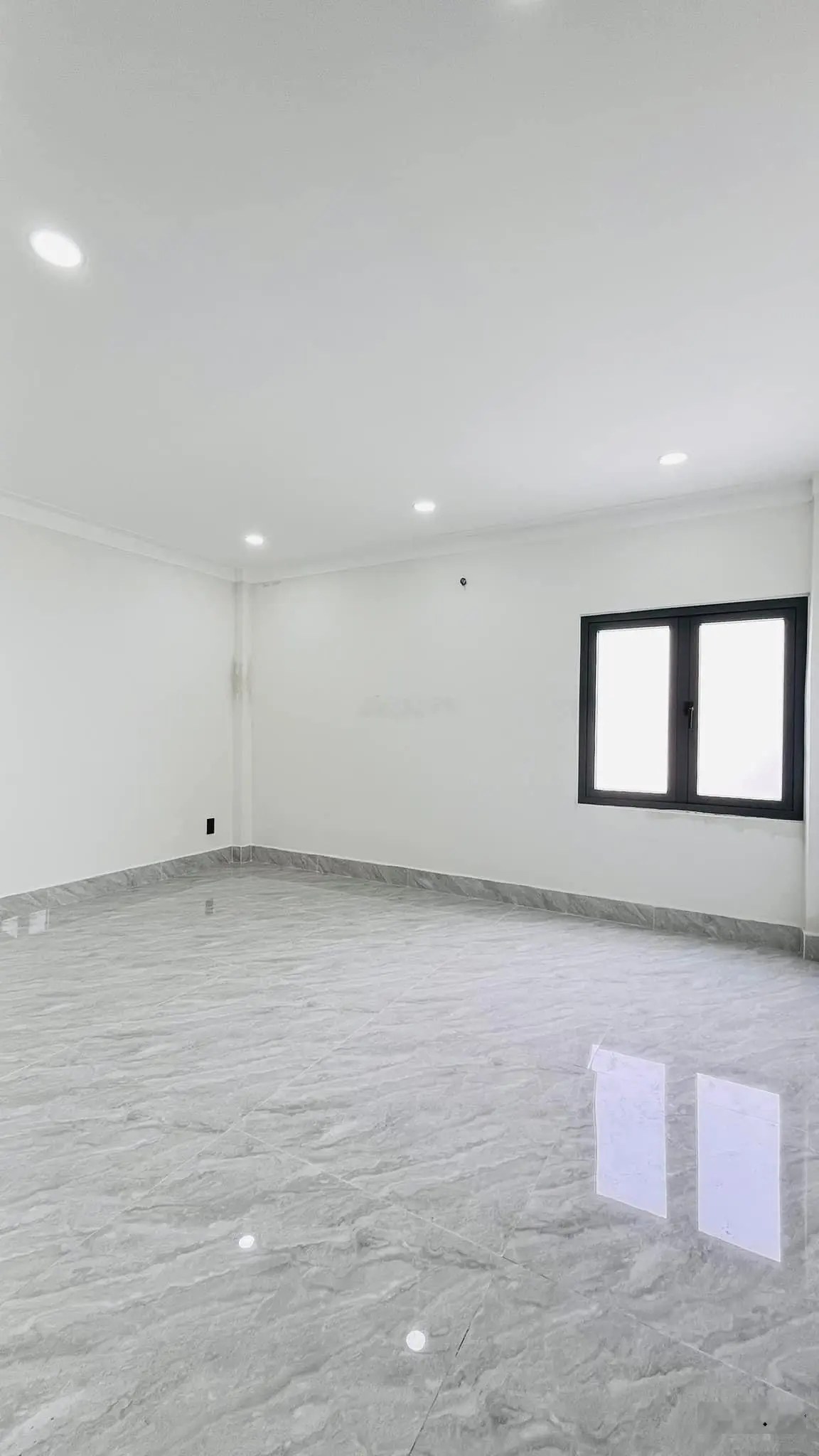 Nhà Mới ngay Picity đường nhựa thông xe hơi rộng 6m