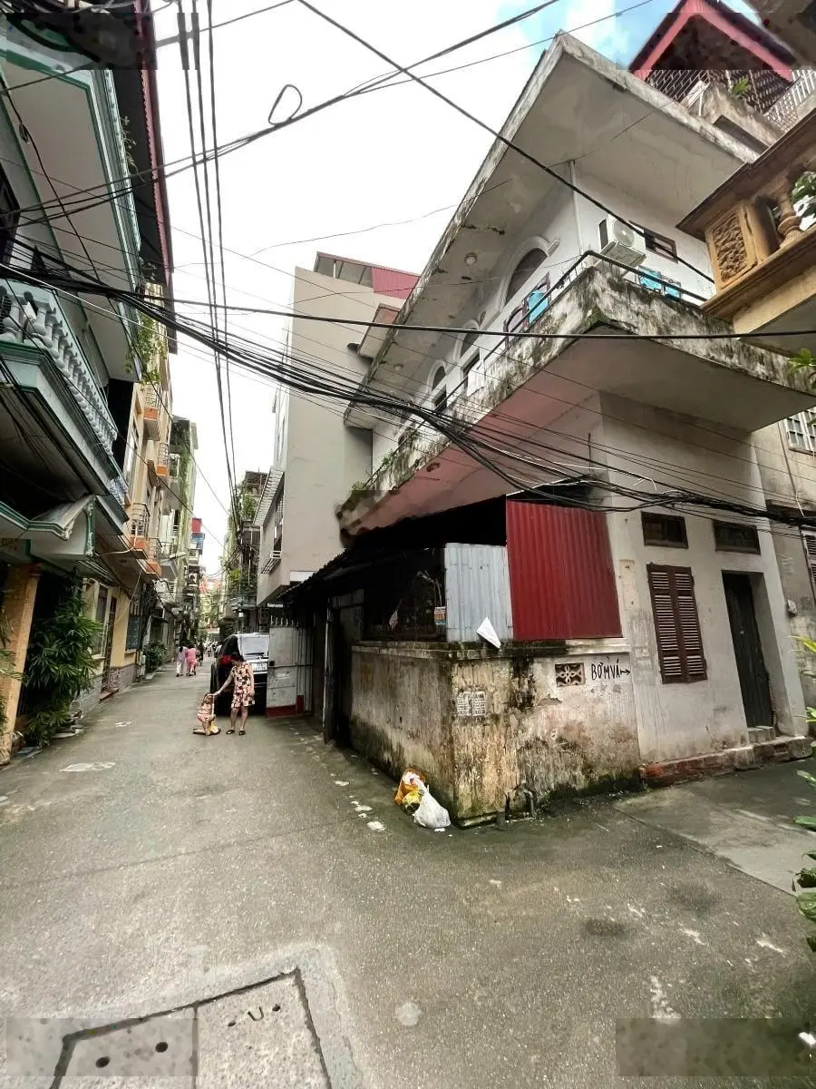 Siêu hiếm! Bán lô góc Bế Văn Đàn, 45m, MT 14m, ô tô tránh, trung tâm Hà Đông, giá chỉ 9.8 tỷ!