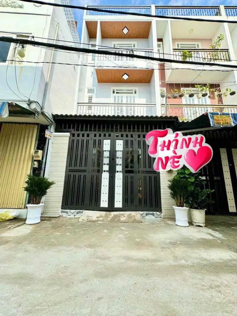 BÁN NHÀ 3 TẦNG HXH - LIÊN KHU 45 - CỰC ĐẸP - ĐƯỜNG THÔNG - CHỈ 4 TỶ 2