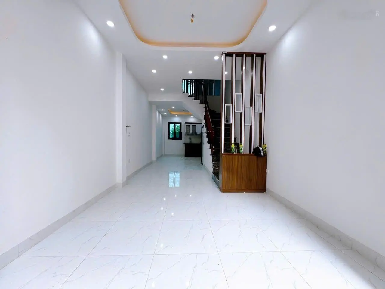 Bán căn 32.6m2x4T, Đông Lao- Đông La, 300 ra vành đai 4