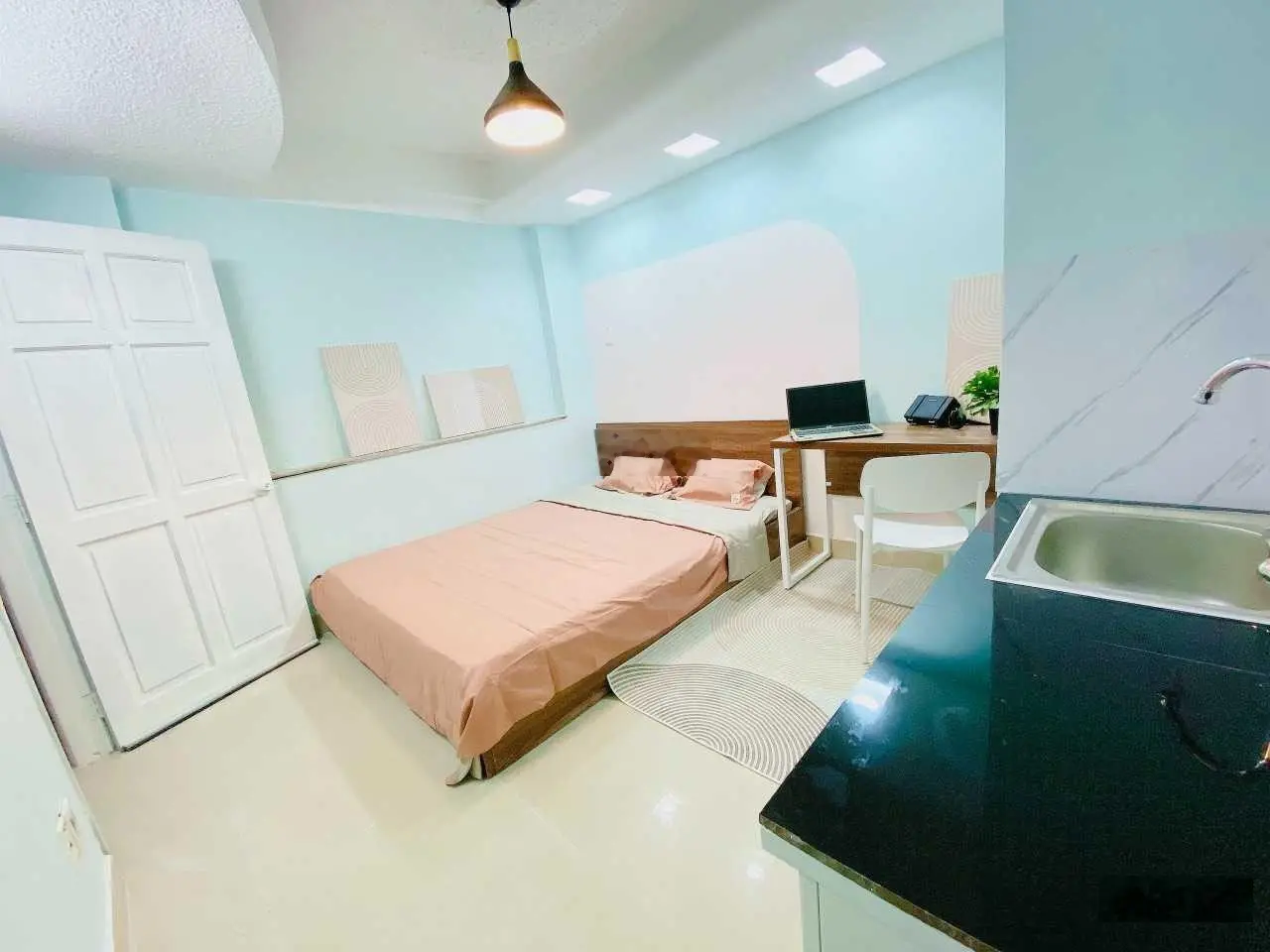 Rất cần tiền hạ 5 tỷ, bán nhà MT Lý Chính Thắng, DT: 5.5*22m KC: 7 tầng HĐT: 80tr/tháng giá 37tỷ