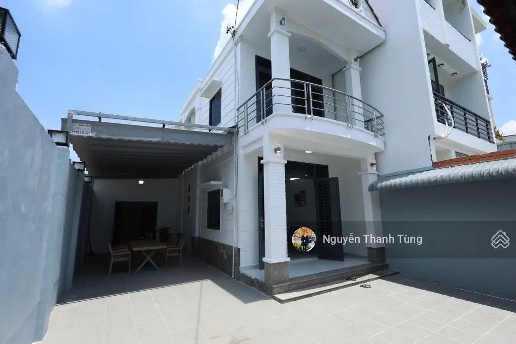 Hiếm - lô góc 2 mặt tiền đường 8m không lộ giới hông - 200m2 (8x25), 2 tầng, ngay trung tâm quận 12