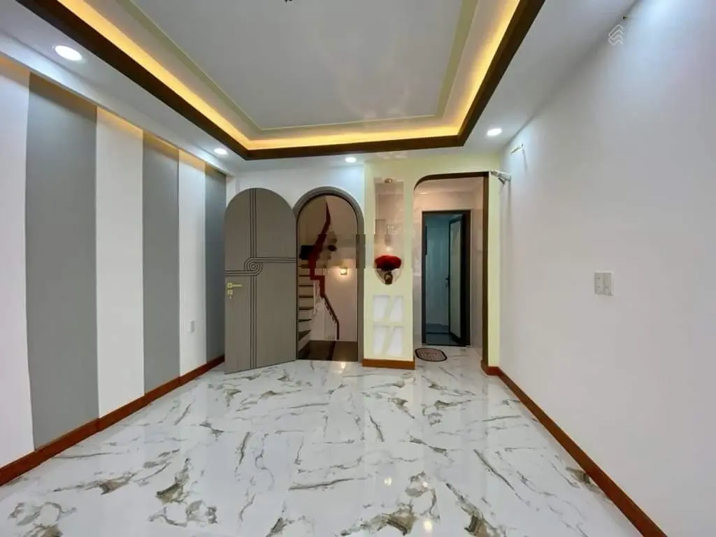 Nhà 5 tầng ,180m2, tô hiến thành- lý thường kiệt, quận 10, hẻm xe hơi, 10, x tỷ