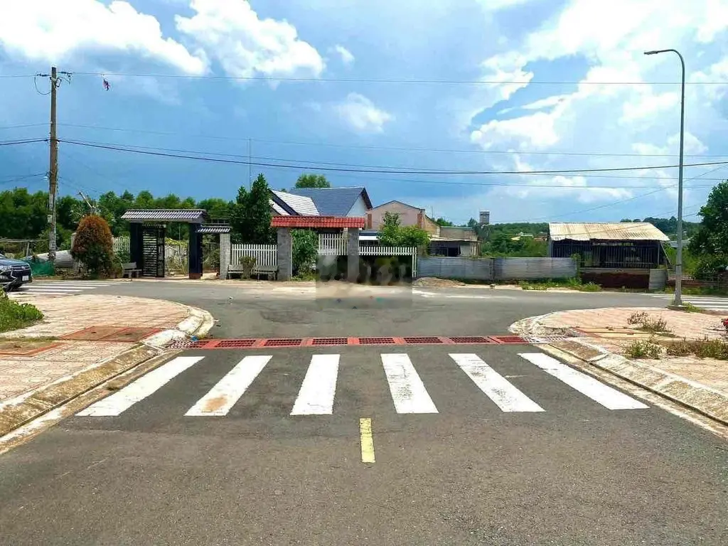 Bán Gấp Lô 140m2 ngay Đ.Lý Thái Tổ- Đại Phước-Nhơn Trạch,2Ty3 Sang Tên