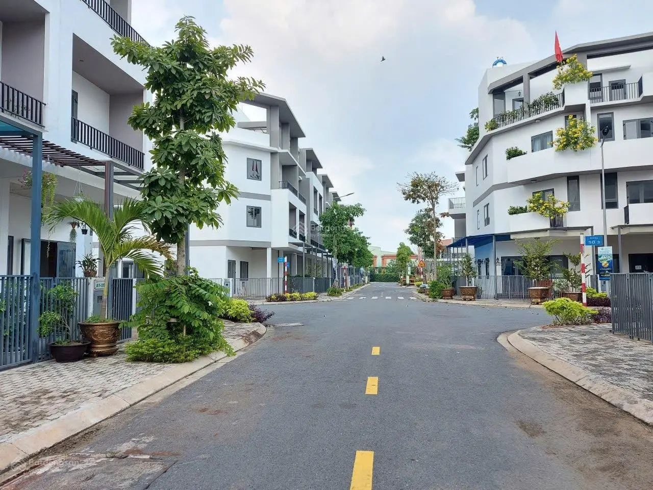 *0931223536 Bán Nhà Phố BT Liền kề (Khu Compound) Cao Cấp Hiện Hữu Khu Tây Sài Gòn