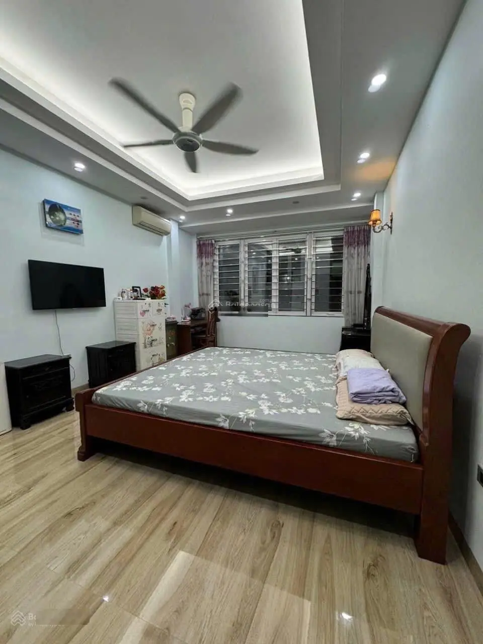 Khu phân lô - Hồng Hà - Ba Đình - mặt tiền lớn