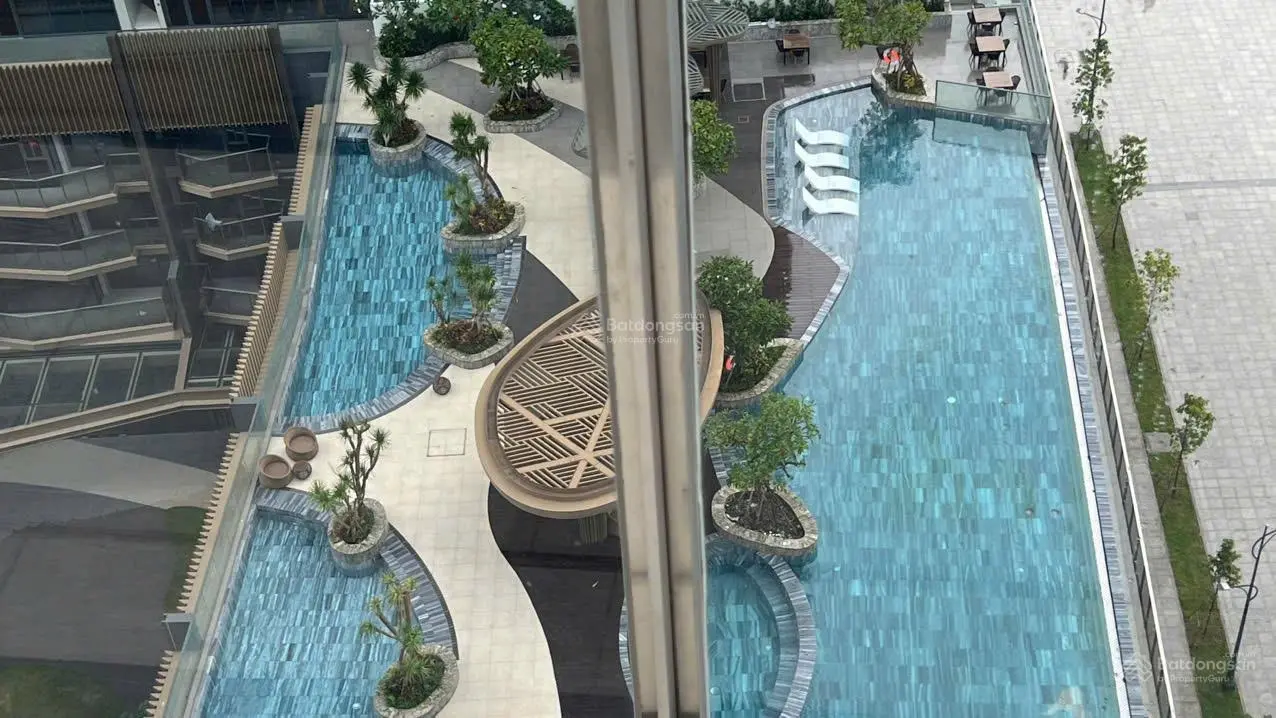 Metropole bán 3PN Opera thang máy riêng, view trực diện sông Q1