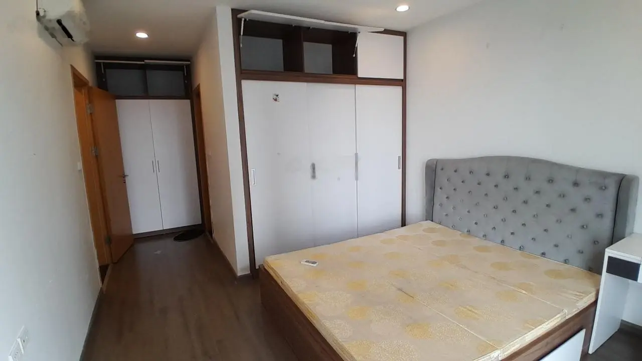 Bán căn hộ view Hồ Tây, sát đường tàu điện trên cao, FLC Cầu Giấy, giá nhỉnh 8 tỷ, ở ngay