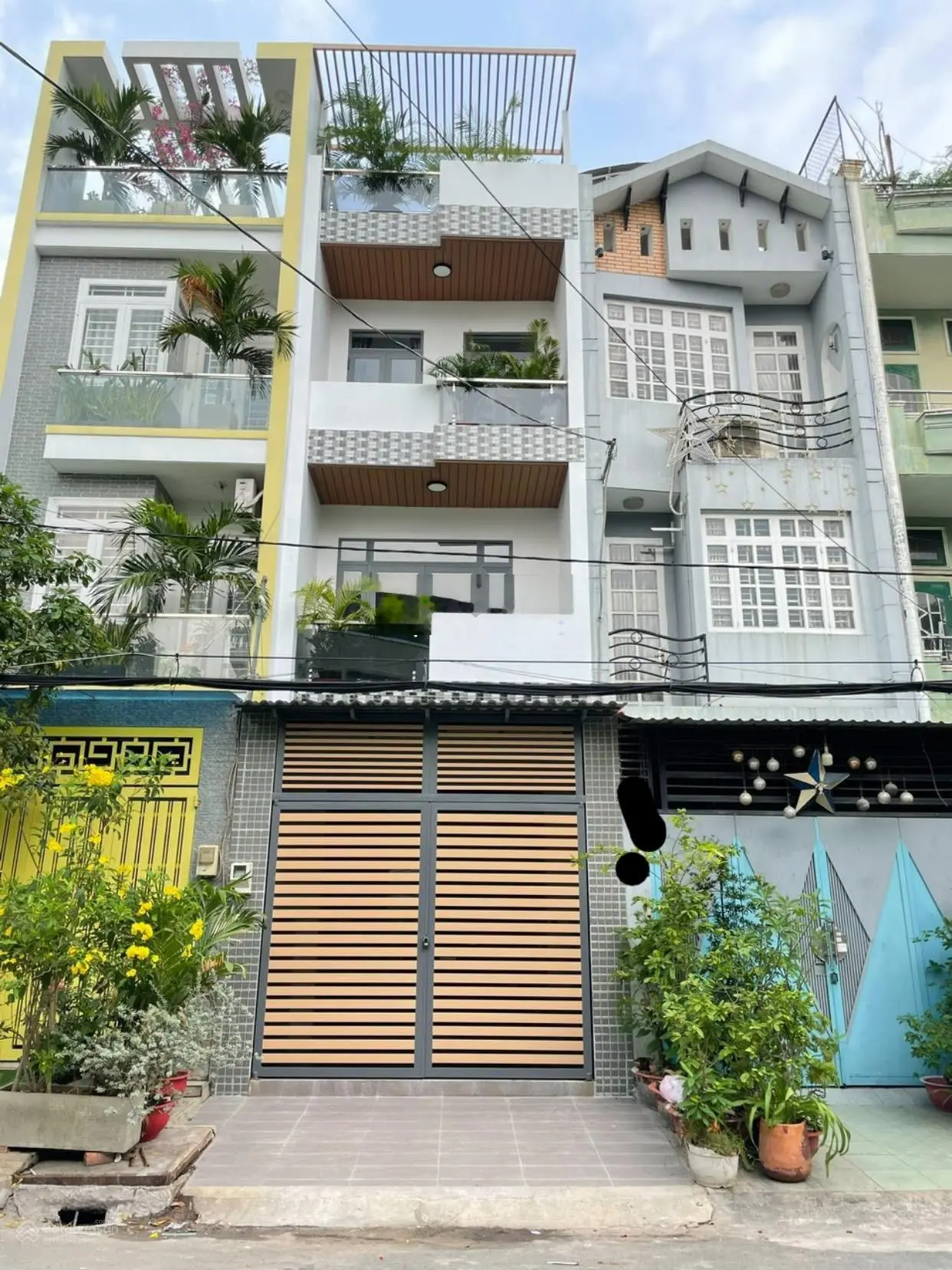 Nhà Đẹp Giá Rẽ cấn bán Đường Công Chúa Ngọc Hân P11 Quận 11 Giá 3tỷ250/65m2(5x13m) nhà 3 lầu, có sổ