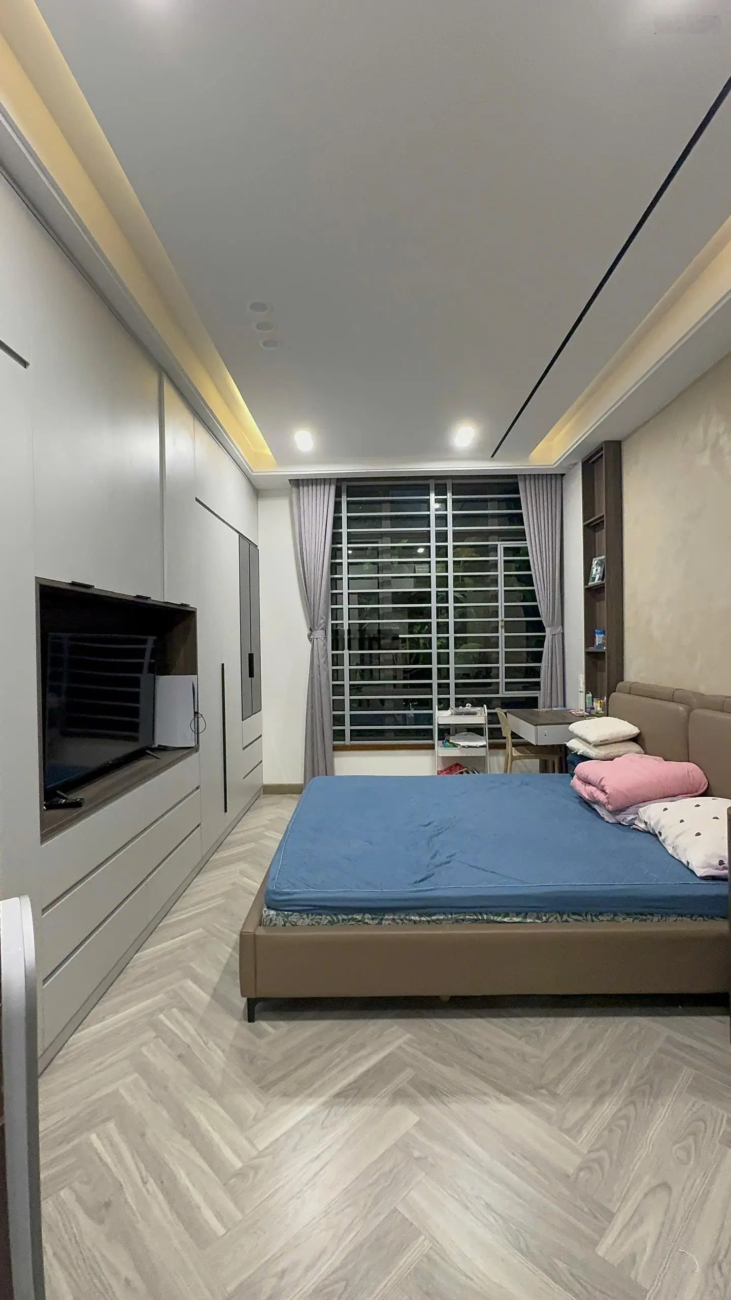Cần bán gấp nhà phố vọng, hai bà trưng 54m2 x 5 tầng thang máy, ô tô, nhỉnh 13 tỷ.