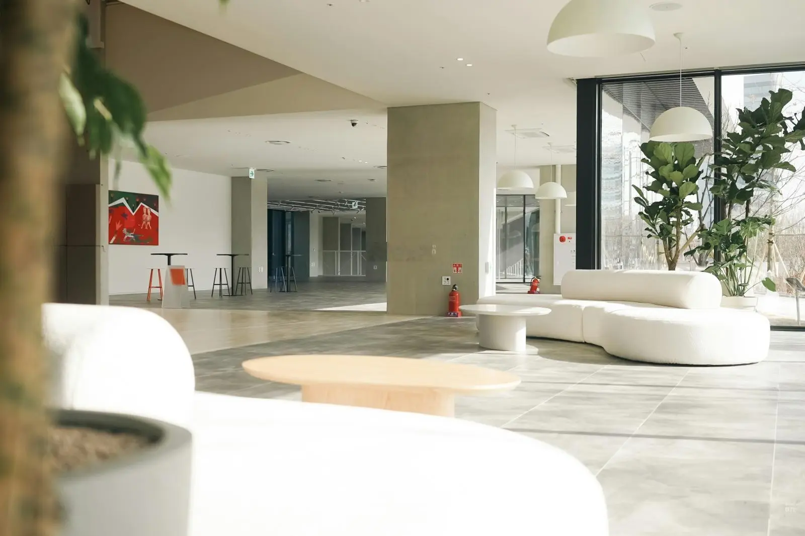 Building MT Lý Thường Kiệt, Q. TB (DT 8 x 28m CN 220m2) hầm 5 tầng HĐT 185 triệu - giá bán 63 tỷ