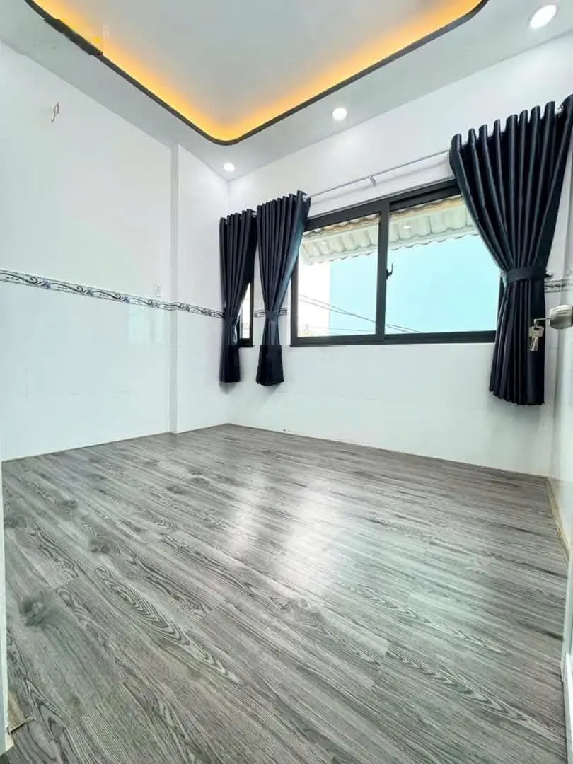 Nhà đẹp góc 2mt hẻm 3 gác - hẻm 1982 Huỳnh Tấn Phát - TT Nhà Bè