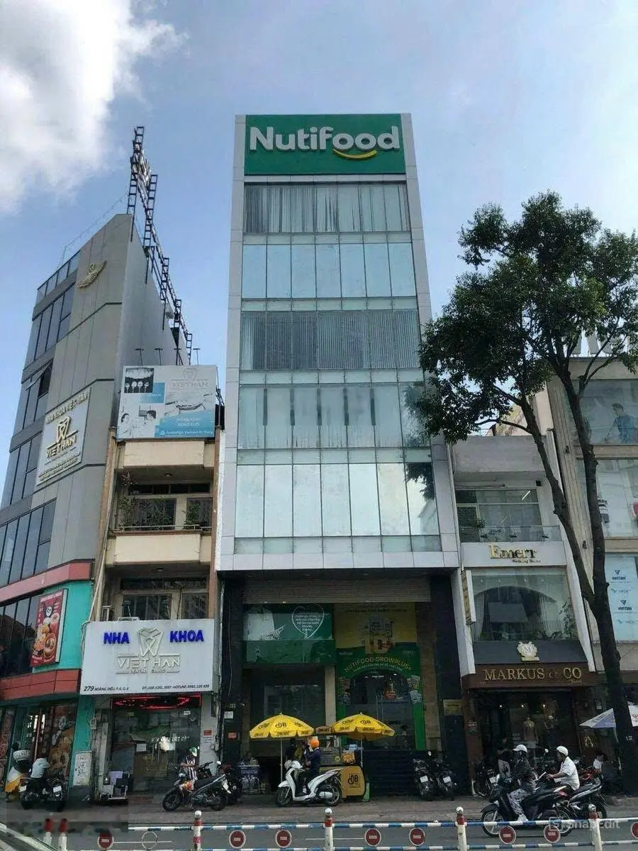 Bán gấp nhà MT Lý Thái Tổ P.2 Quận 3 DT 8m x 16m 7 Tầng HĐT 180 triệu giá 62 tỷ thương lượng