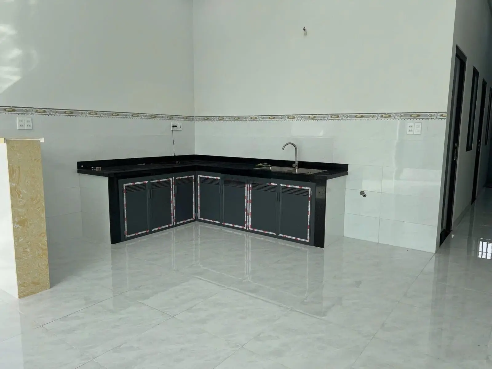 ĐỒNG NAI TRẢNG BOM NHÀ MỚI SỔ THỔ CƯ 100m2 /5x20m chỉ 1,4 tỷ vô ở ngay