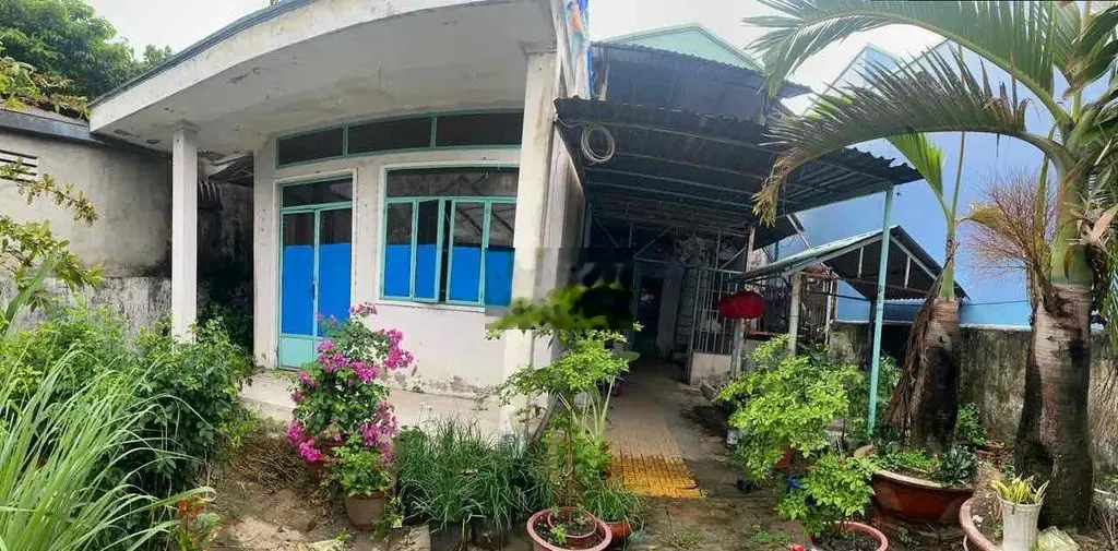 BÁN NỀN TẶNG NHÀ CẤP 4 KDC PHỤNG THẠNH 1 THỐT NỐT