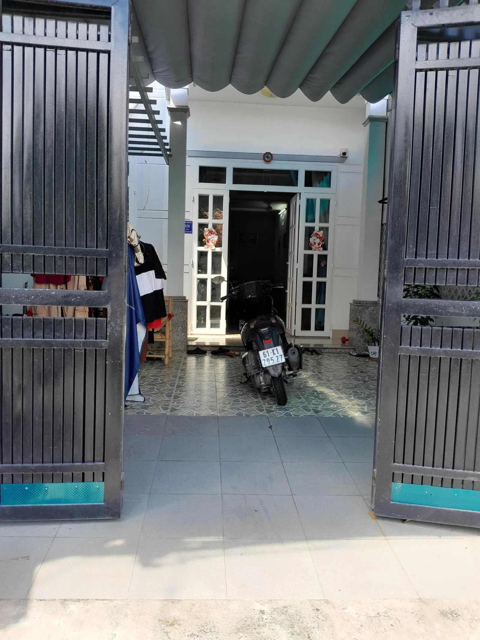 Mặt tiền đường nhựa Xã Xuân Thới Sơn,Bán nhà 2 tầng,DT: 5 x 19 (nở hậu: 5,72m - CN: 102,8m2)
