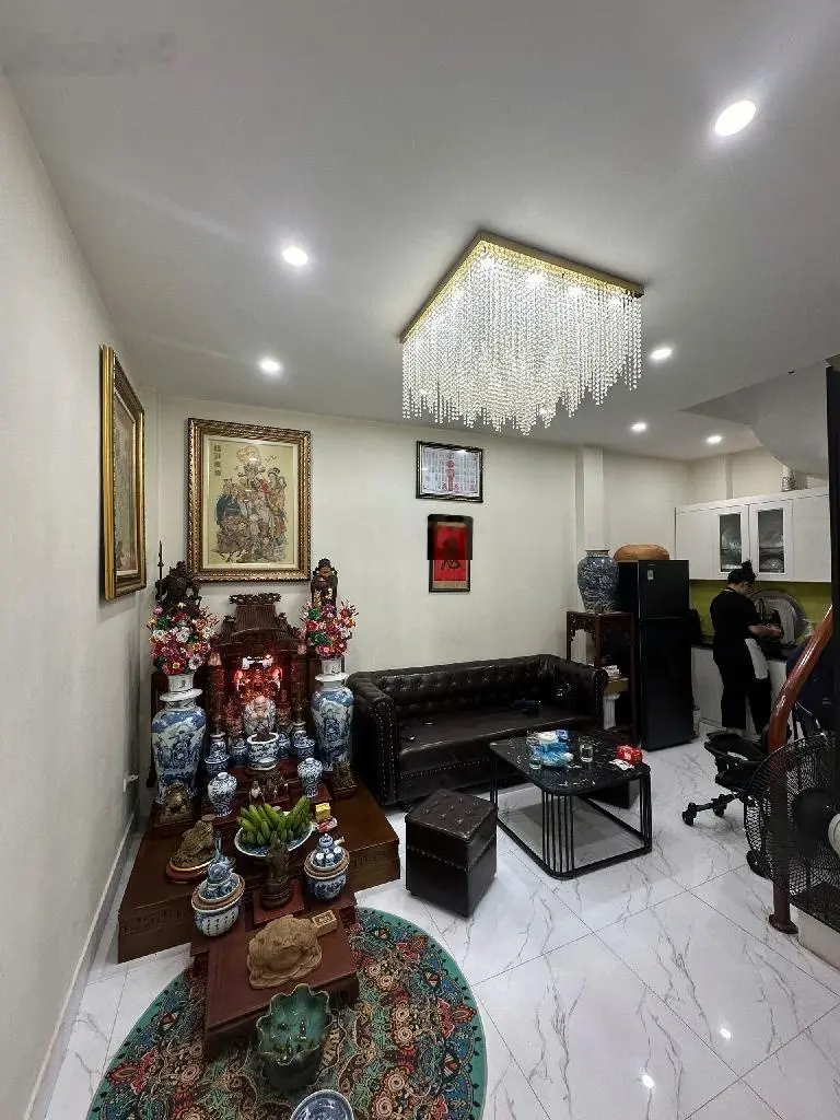 Bán nhà phố Trương Định - Ô tô đỗ nhỏ đỗ cửa - 37m2 - 3PN full đồ. Giá: 5,2 tỷ. LH: 0779 548 ***