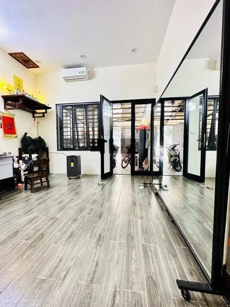 Siêu phẩm phân lô ô tô tránh khu F361 An Dương, Tây Hồ, 70m2, hơn 3 tỷ đồng.
