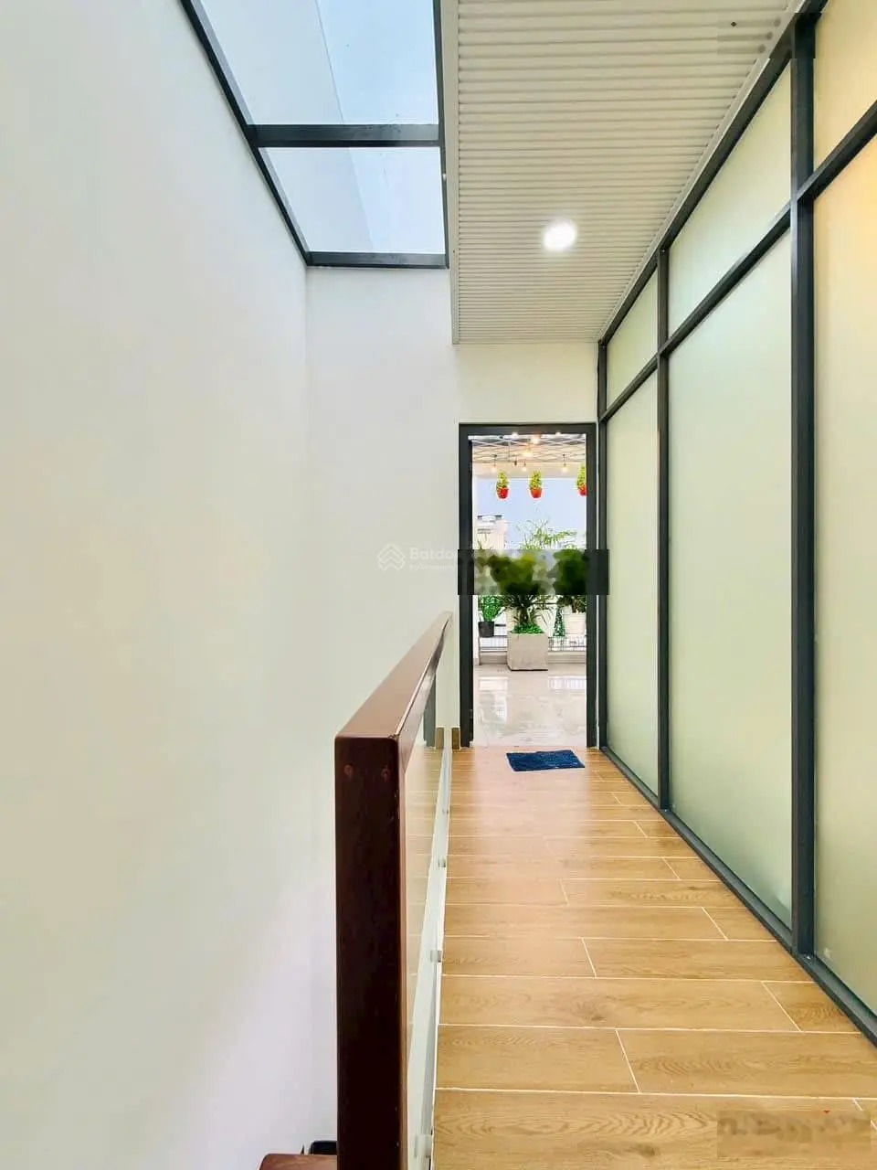 Bán nhà riêng 4PN, 4WC, 56m2, tại Lãnh Binh Thăng, Phường 8, Quận 11, TP.HCM
