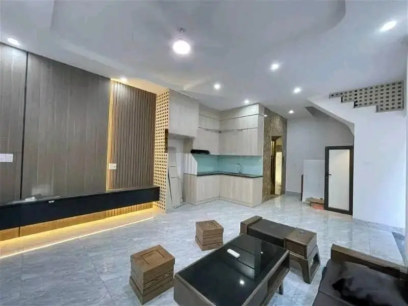 Bán căn chung cư cao cấp: 181 nguyễn lương bằng, dt:140m_ giá 11 tỷ