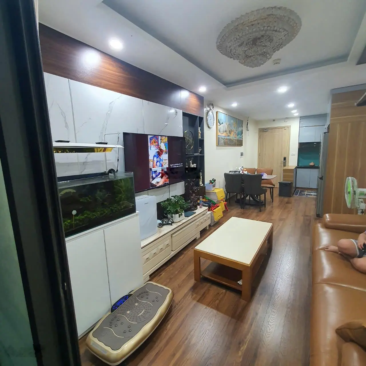 Bán Viglacera ngã 6 căn 3PN 86m2 0888 556 ***