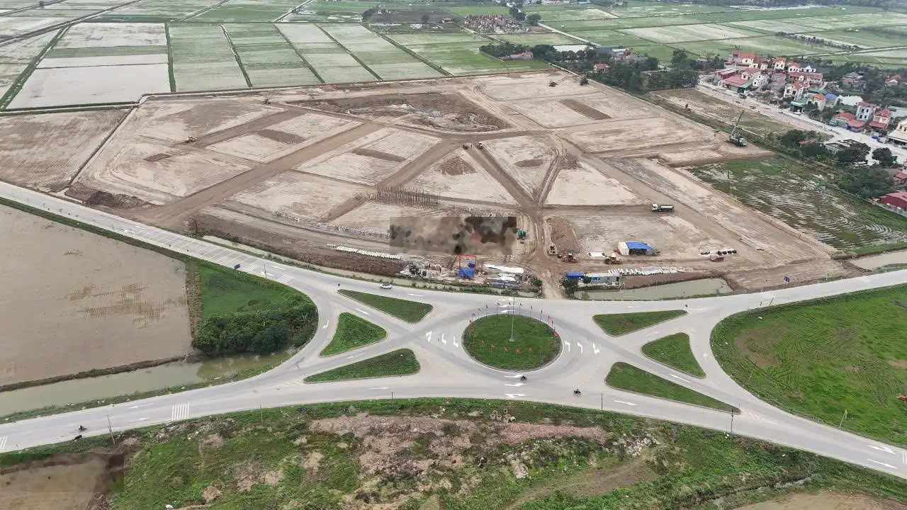 Tôi cần bán ngay góc cạnh hồ DA Ân Thi Gate Way, vị trí có 1 không 2, Ngoại giao cần ra hàng ngay
