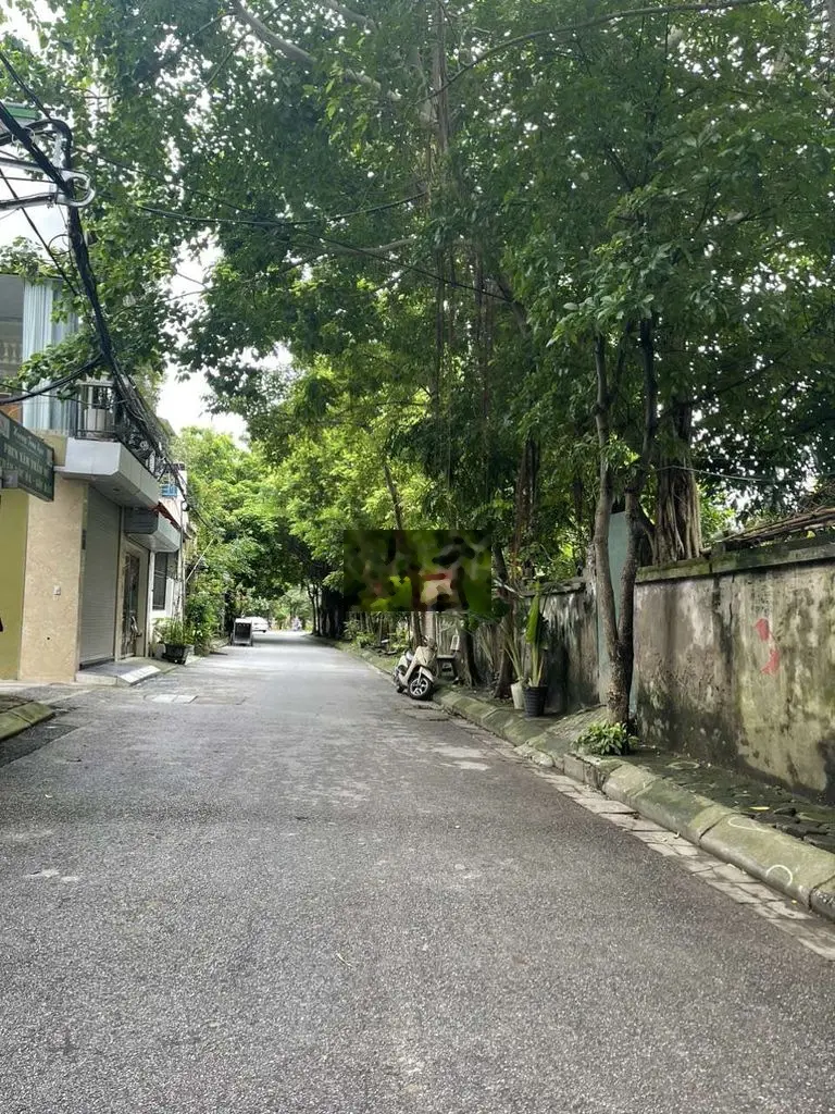Bán nhanh mảnh đất đẹp Cổ Linh Thạch Bàn Long biên ngõ thông