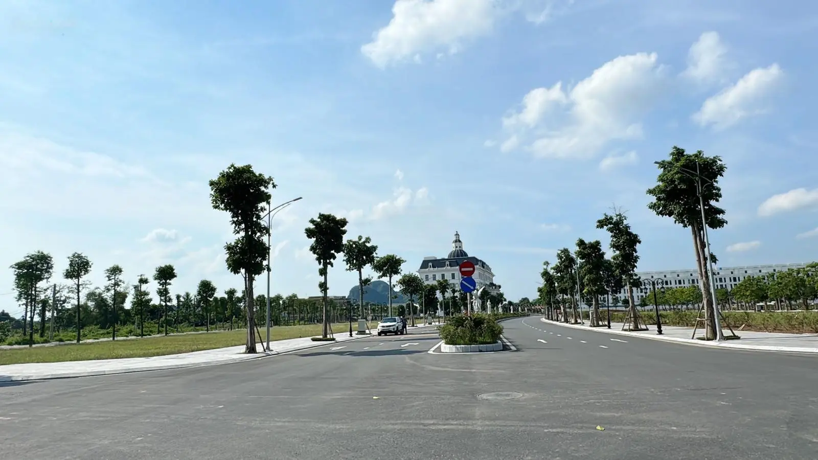 Bán 3 lô đất nền Danko Thái Nguyên, đã có bìa đỏ, trục đường Elyse rộng 30 mét