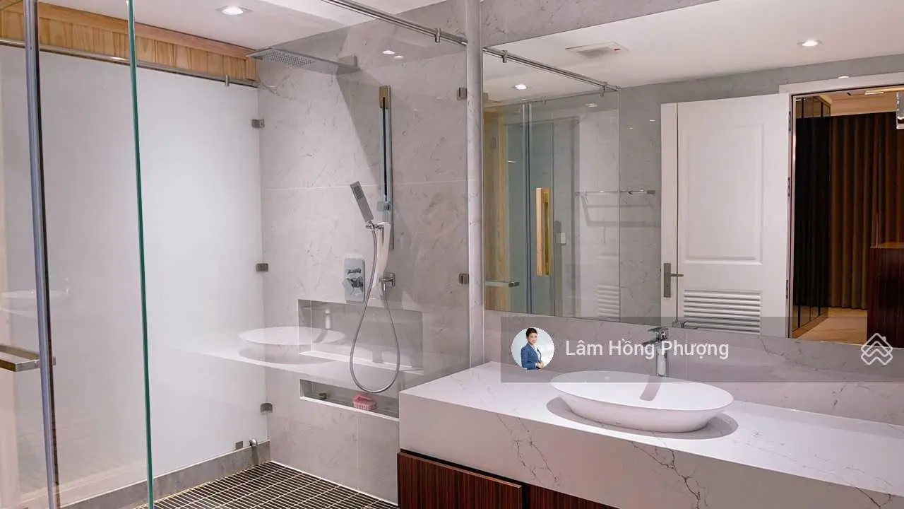 Bán Penhouse Full nội thất 250m2 sky89 quận 7 giá 22 tỷ 0939 220 *** Em Phượng