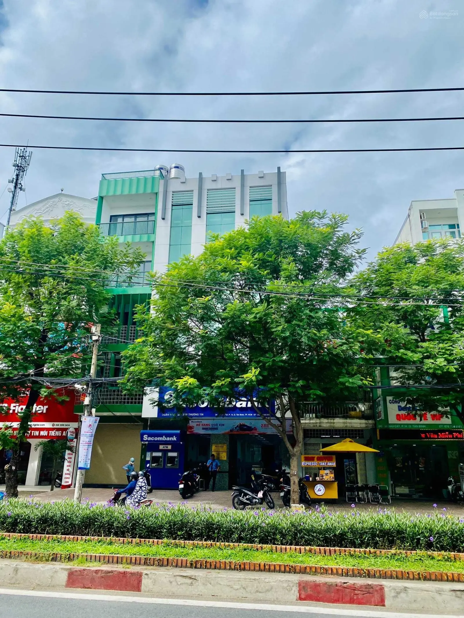 Siêu hiếm tòa nhà mặt tiền Bàu Cát - DT 8.5x28m - Hầm 7 tầng - HĐT 250tr - giá chỉ 52 tỷ