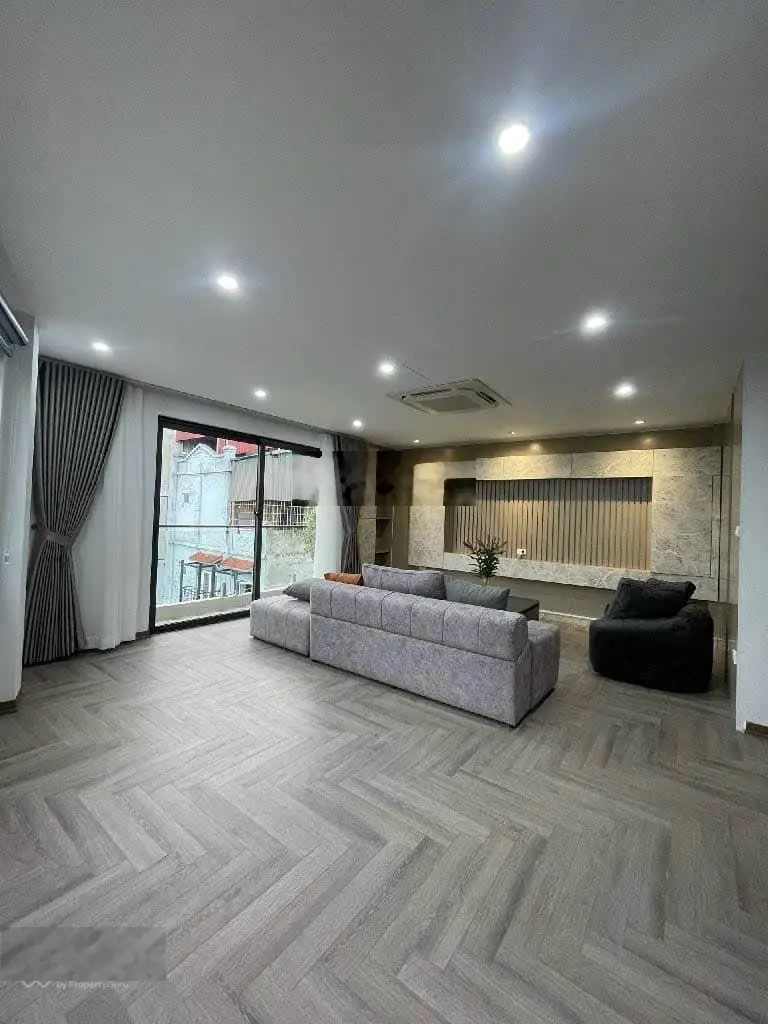 Bán nhà phố Võ Thị Sáu PL thang máy 5.5 tầng gara ôtô thoáng sáng - ngay cạnh hồ - 54.2m2 hơn 15 tỷ