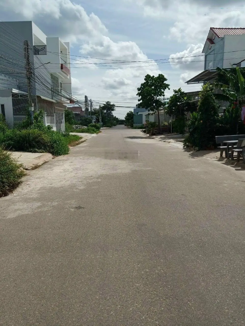 Ngộp - cần bán 100m2 thổ cư - MTKD Đào Duy Tùng - TP Phan Thiết giá ngộp - mã lô C2/34