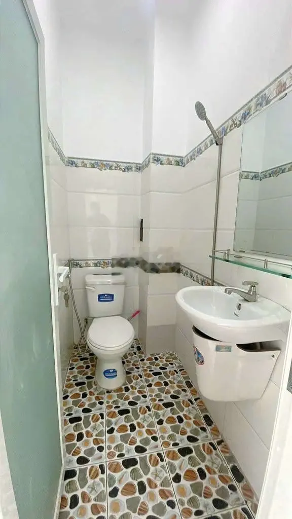 BÁN GẤP NHÀ SHR, 54M2, 2PN, NHÀ MỚI ĐẸP, ĐÚC KIÊN CỐ, HOÀN CÔNG ĐỦ