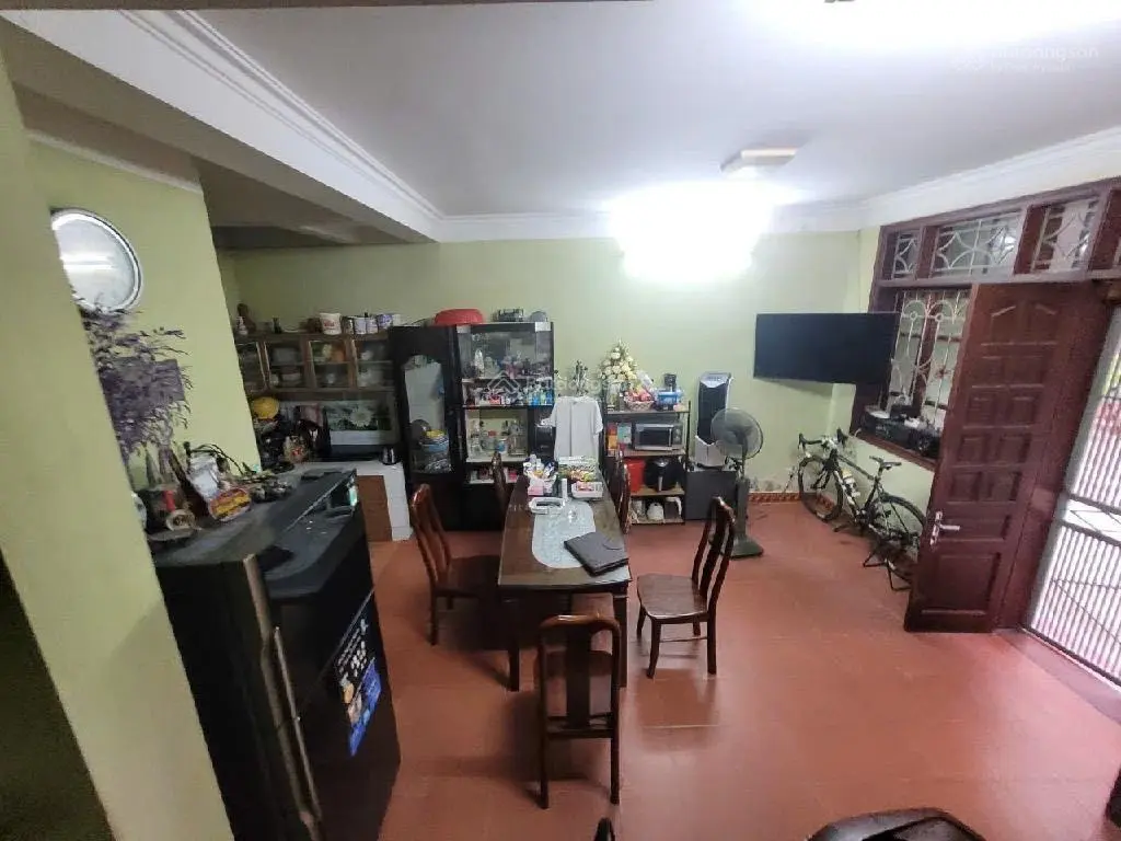 Bán nhà mặt phố mỗ lao hà đông, lô góc 2 mặt đường ô tô tránh nhau, kinh doanh đỉnh. 50m 2t, 20 tỷ.