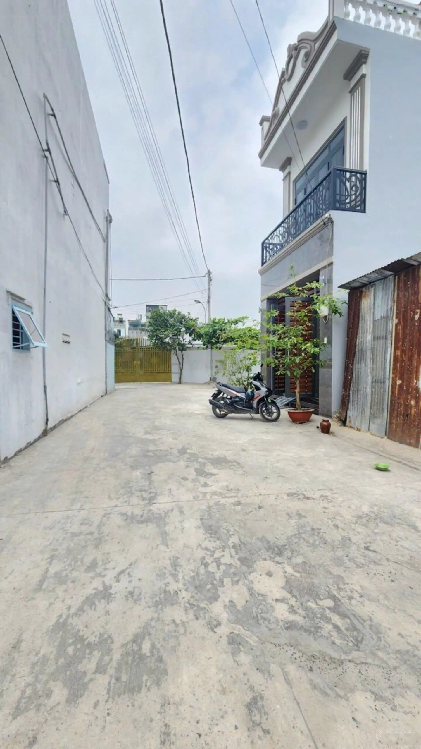 Bán Đất Tặng Dãy Trọ . 7.6M x 23M - 158.4M2 Thổ cư. Hẻm 7M APĐ09 - gần Cầu An Lộc - NGUYỄN OANH GV