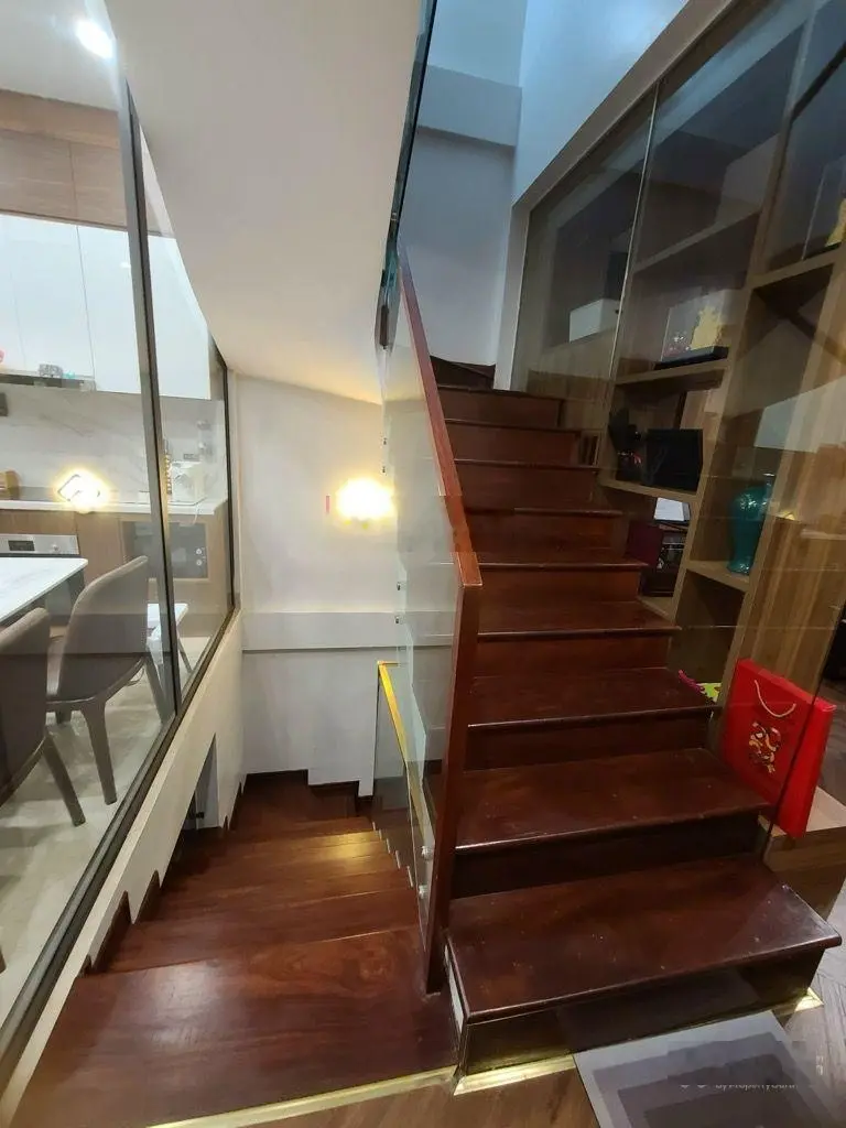 Vip Đống Đa - khu nhà giàu - nhà mới đẹp- gara ôtô -nội thất đẳng cấp- 52m, 6 tầng, MT 4.5m, 18,9tỷ