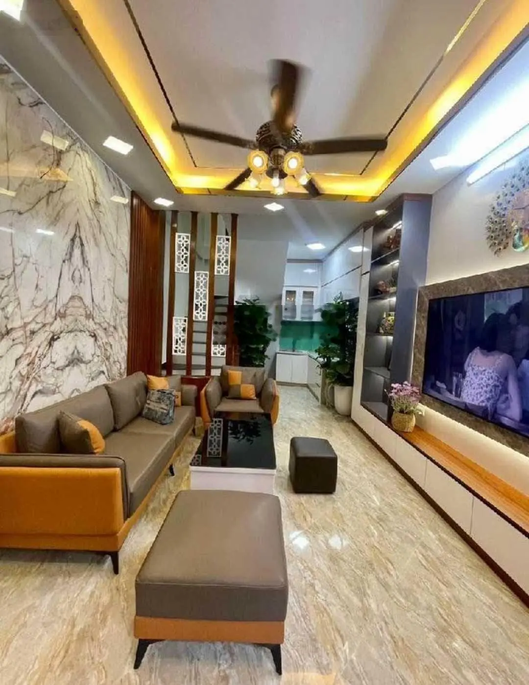 Nhà đẹp Quang Trung, Hà Đông, 43m2, 4 tầng, giá 5.x tỷ gần Ô tô tránh, bãi đỗ xe