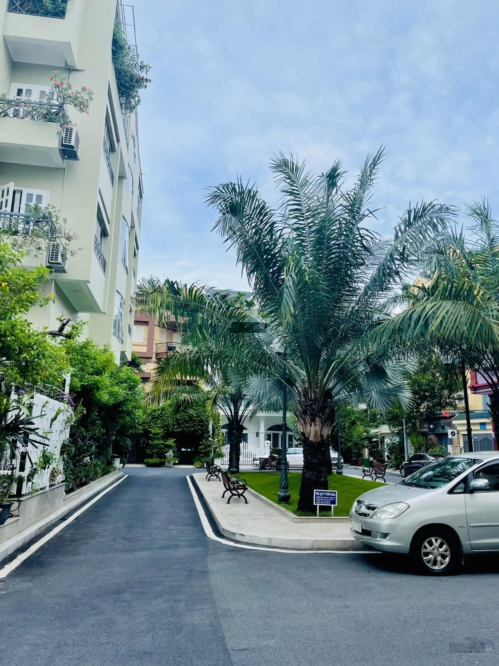 Bán nhà khu Bảo Vệ 24/24 - 357A Nguyễn Trọng Tuyển, Tân Bình 8x20m 4 tầng - 65 tỷ