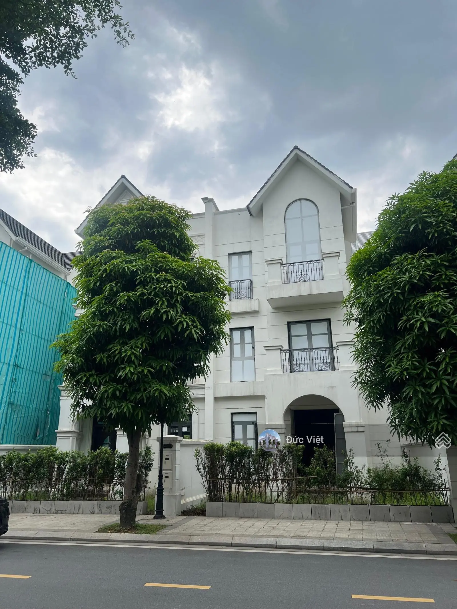 Cần bán biệt thự song lập HA03 view vườn hoa, công viên giá 25 tỷ