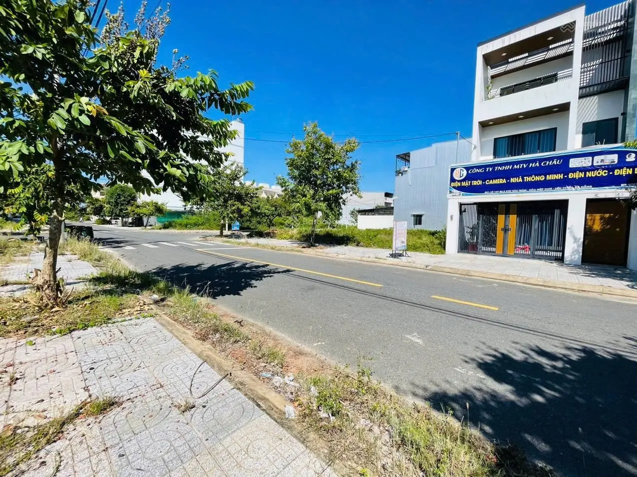 Cần tiền bán gấp 2 lô đất 200m2 Đông Nam đường 7m5 Nguyễn Thành Long chạy thẳng sang chung cư Ori