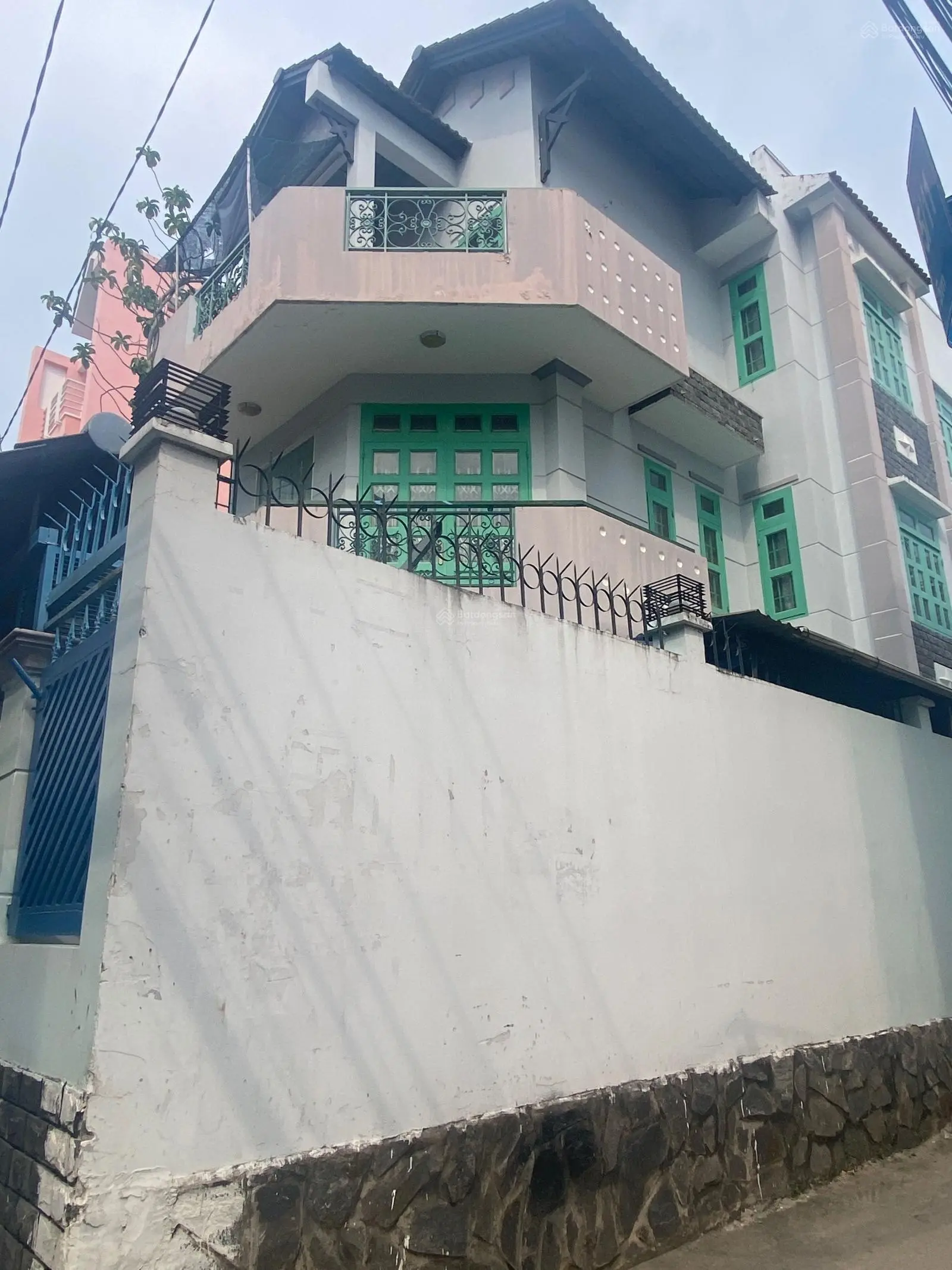 Nhà 3 tầng M. Tiền đường số 36 P. Tân Quy Q7 - Ngang 8*15m - Chỉ 2x tỷ