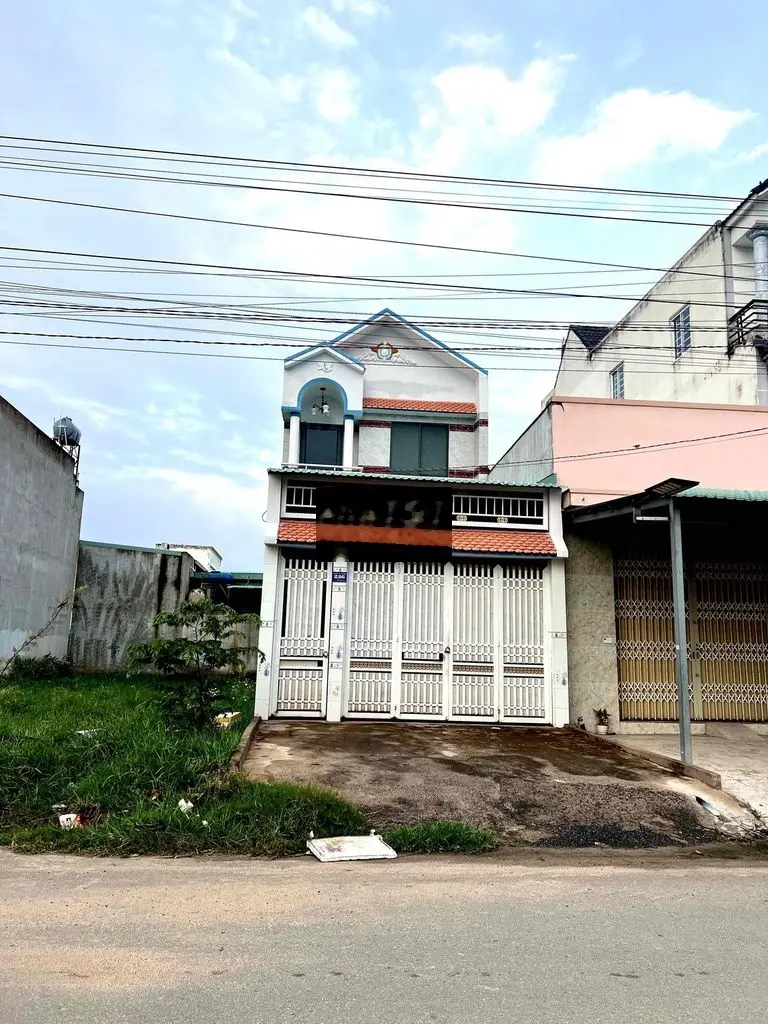 Nhà 1 Trệt 1 Lầu KDC Tân Đức Đường Hồng Phúc 5x25 2PN 2tỷ6 TL