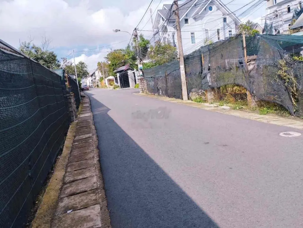 🏆Bán đất đường Trần Quý Cáp cách trung tâm 1,5km